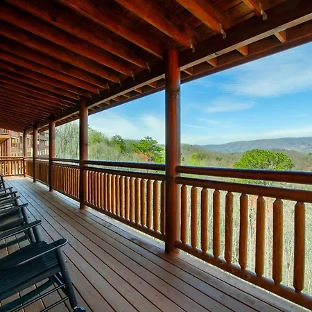 Pool And Game Room In Stunning Mountain Cabin